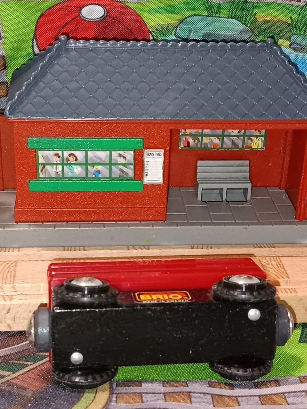 Brio Wooden Railway Train Track Red Cattle Wagon Cargo Car
